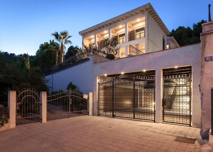 Exclusive Villa Marnano - Split Center
